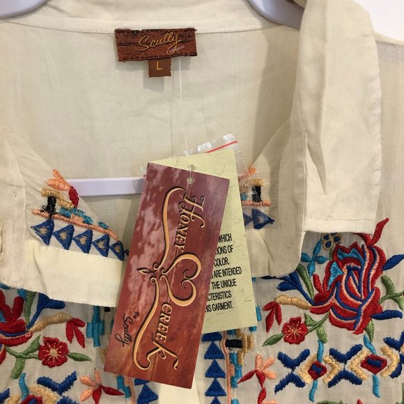 Scully Floral Embroidered Ivory Button Tunic Top - Picture 7 of 13